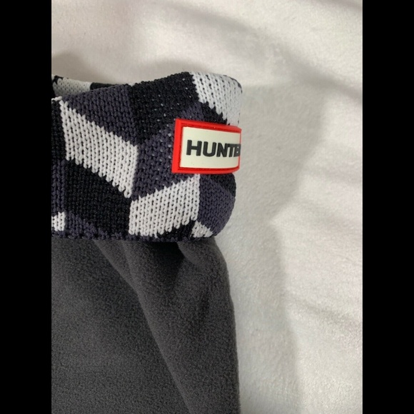 NIB Hunter Geometric‎ Dazzle Original Fleece socks - Picture 7 of 8